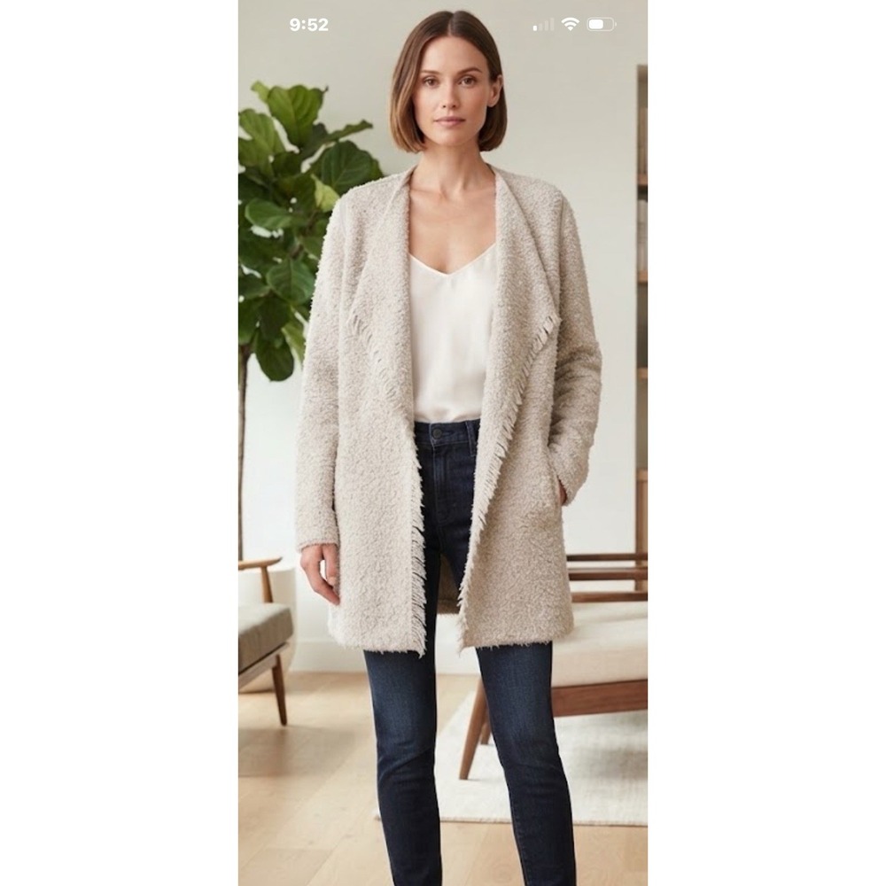 Vince Shaggy Fringe Wool Mohair Cardigan Womens Small Beige Fuzzy Cozy Luxury